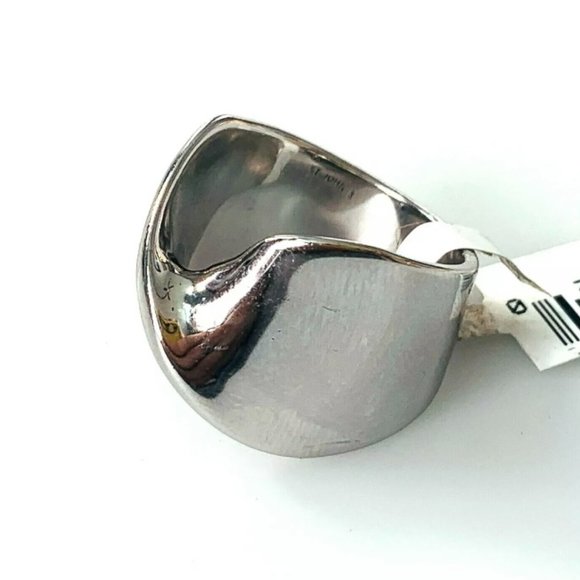 St.John Twist Ring - Picture 4 of 6